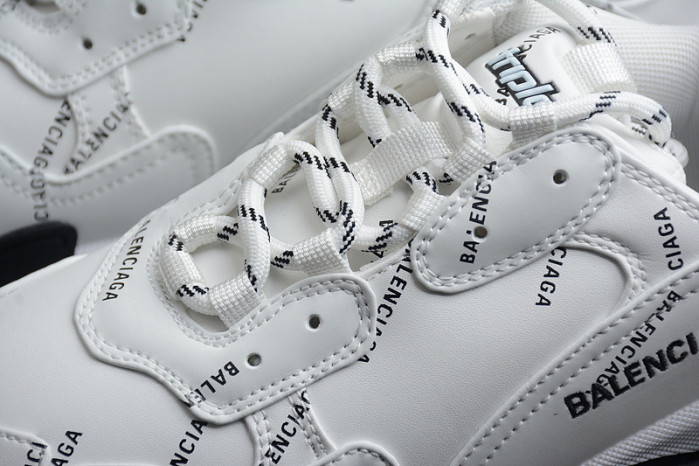 BL TRIPLE S TRAINERS