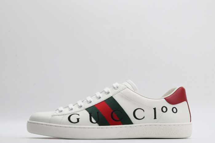 GC LOW-TOP SNEAKER