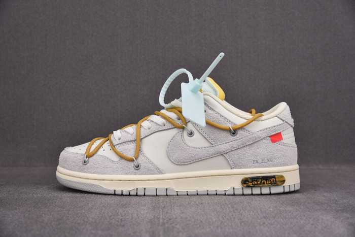 OW x Dunk Low ''Lot 37 of 50'' - Nike - DJ0950 -105