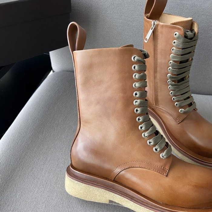 Bo*te*ga ve*ne*ta sneaker