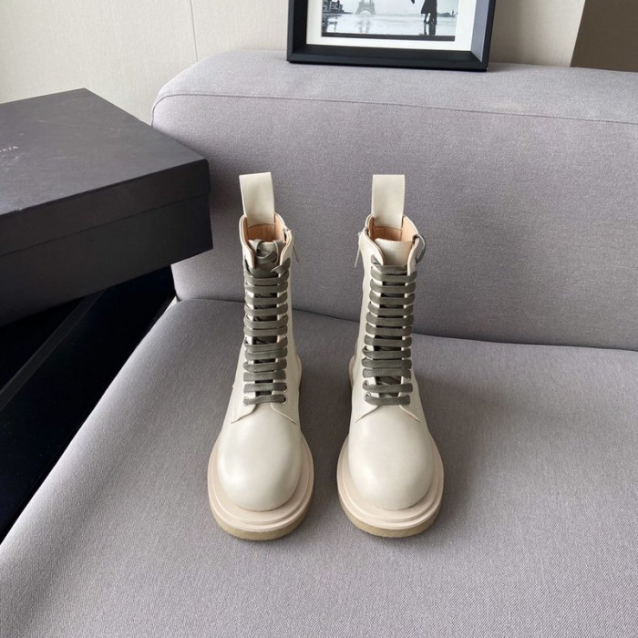 Bo*te*ga ve*ne*ta sneaker