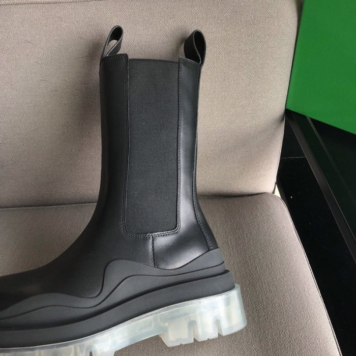 Bo*te*ga ve*ne*ta sneaker