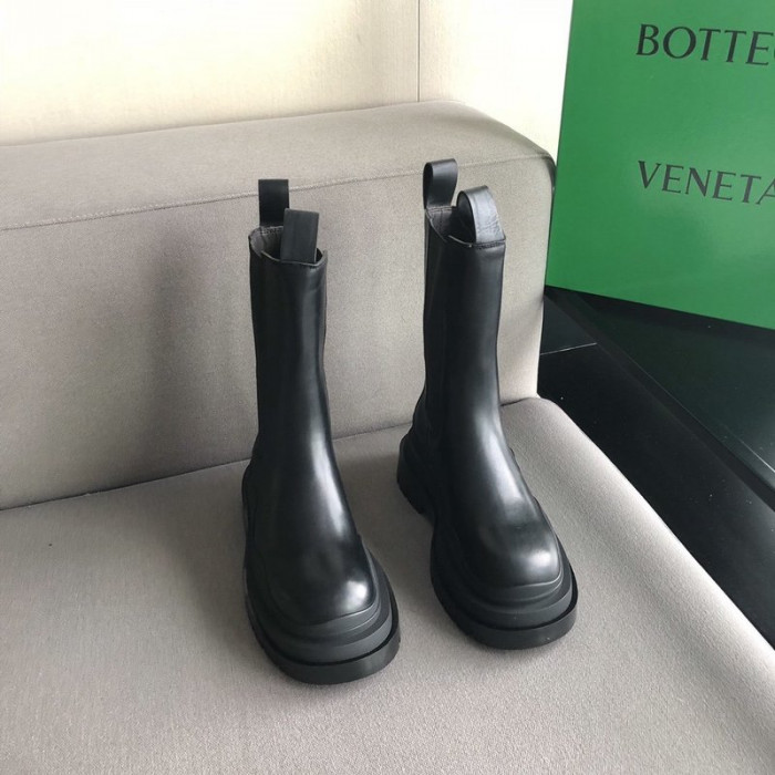 Bo*te*ga ve*ne*ta sneaker