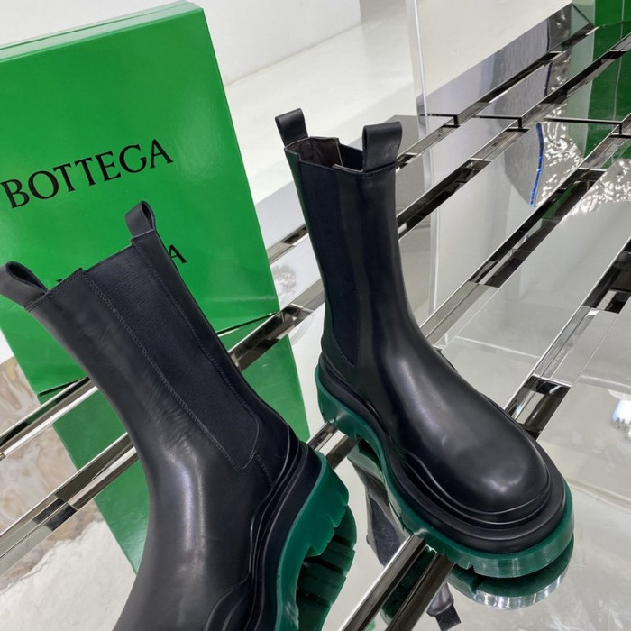 Bo*te*ga ve*ne*ta sneaker