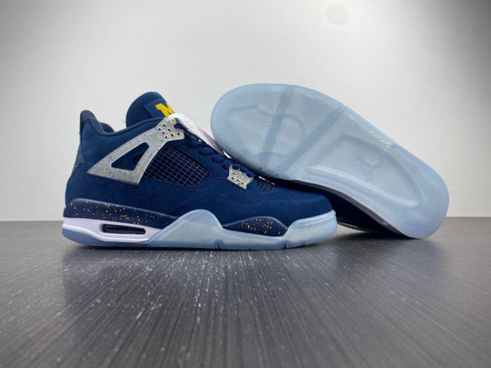 AIR JORDAN 4 RETRO ''MICHIGAN WOLVERINES'' PE AJ4-1036660