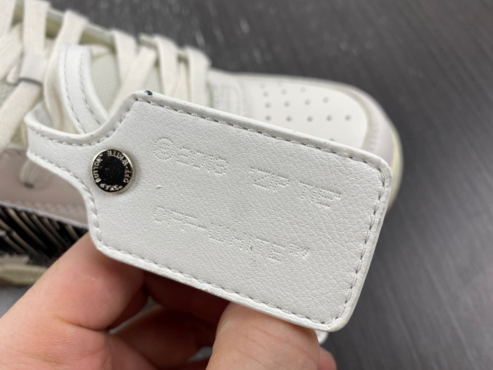 OW OUT OF OFFICE LOW-TOP SNEAKERS OW-62