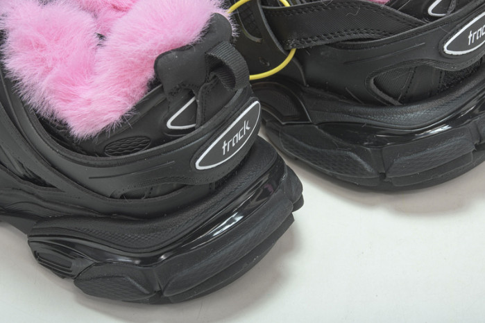 BL TRIPLE S TRAINERS