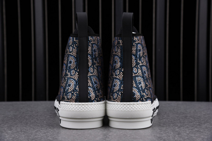 DR B23 OBLIQUE HIGH TOP SNEAKER