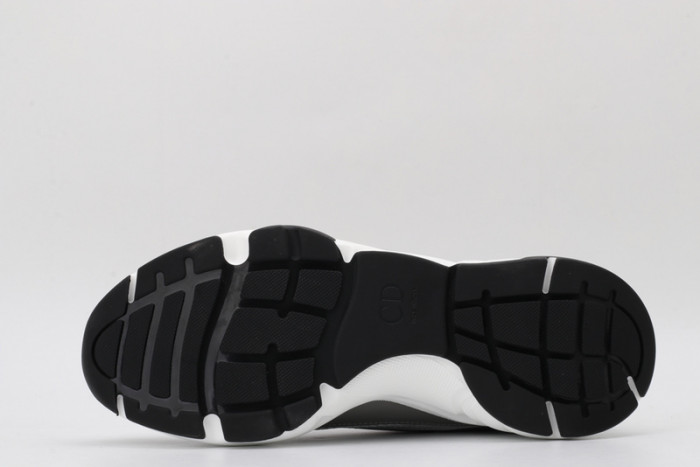 DR B22 TRAINER SNEAKER