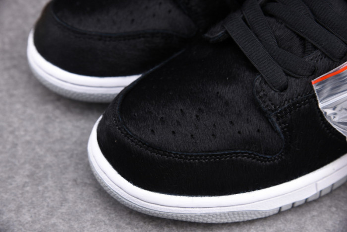 Nike SB Dunk Low Medicom Toy (2020) - CZ5127-001