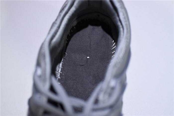 Nike VaporMax Plus “Triple White” Pure Platinum mens 924453-100