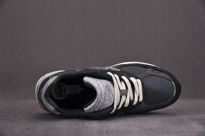 KITH x New Balance 990 V3“Tornado 990V3 M990KT3