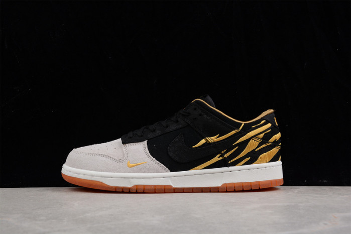 NIKE DUNK LOW “YEAR OF THE TIGER” DQ5351-001