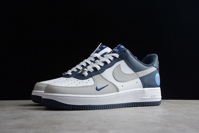NIKE Air Force 1 BS8872-055