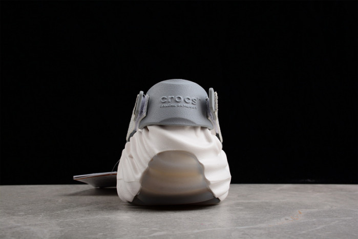 Cr*0*s pollex clog by salehe bembury spackle almost white