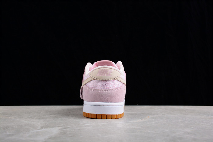 Nike SB Dunk Low “Teddy Bear” DZ5318-640