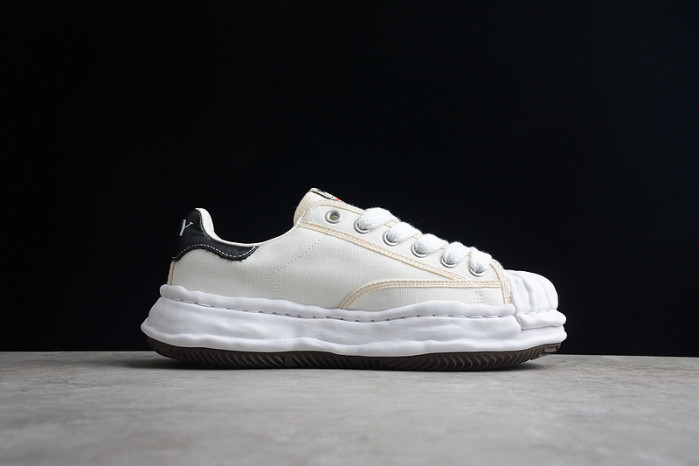 Ma*s*n mihara yasuhiro sneaker o6fw704