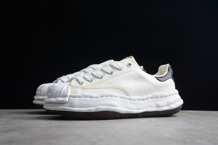 Ma*s*n mihara yasuhiro sneaker o6fw704