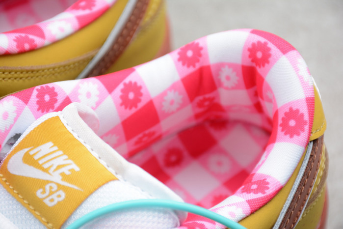 Nike DUNK LOW PREMIUM SB 