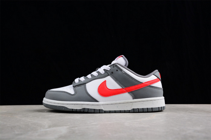 Nike DUNK LOW NEXT NATURE GS ''SMOKE GREY LIGHT CRIMSON'' FB8038-001