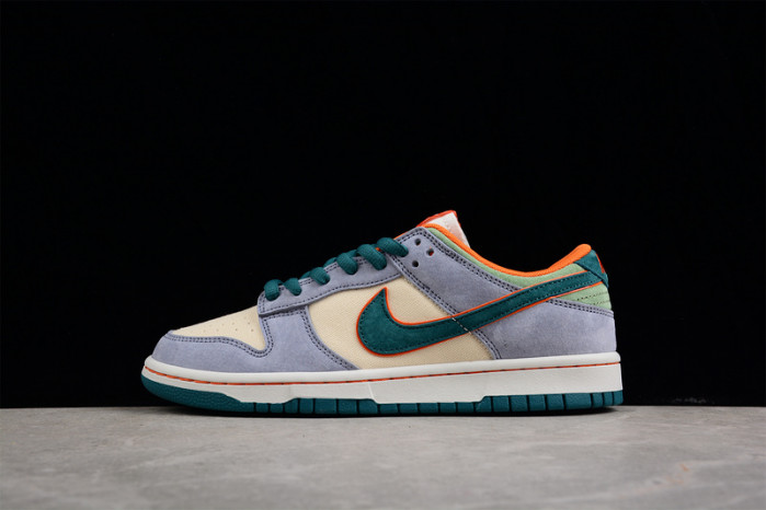 NIKE Katsuhiro x Nk SB Dunk Low "Steamboy OST" LF0039-017