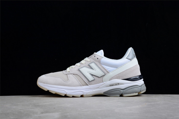 New Balance M7709CV *Caviar & Vodka*