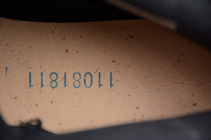 Jordan 6 Retro Black Infrared (2019) - 384664-060