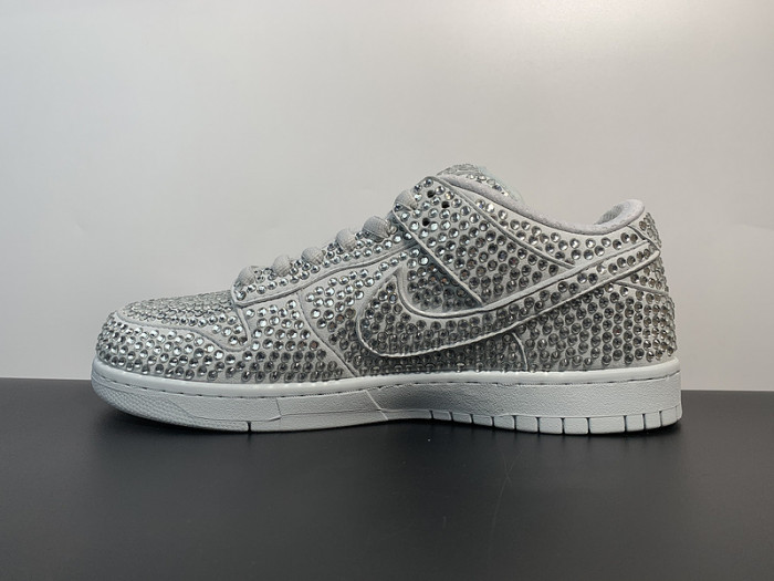 NIKE DUNK LOW CACTUS PLANT FLEA MARKET PURE PLATINUM CZ2670-001