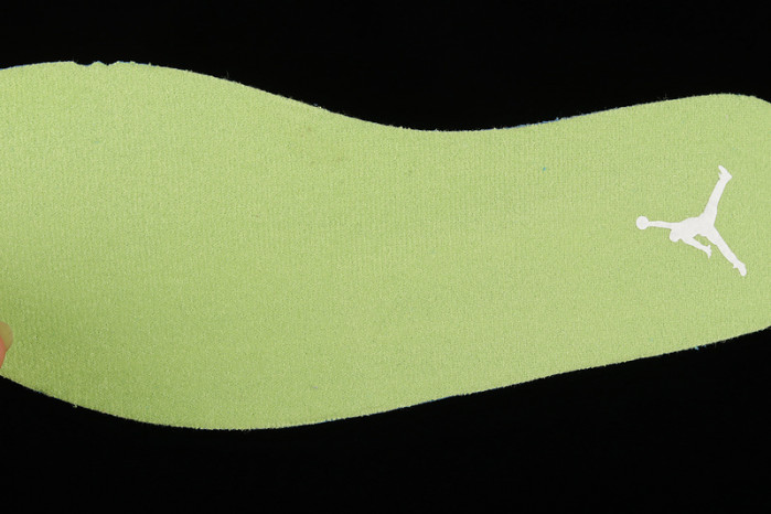 AIR JORDAN 1 LOW "VIVID GREEN SNAKESKIN