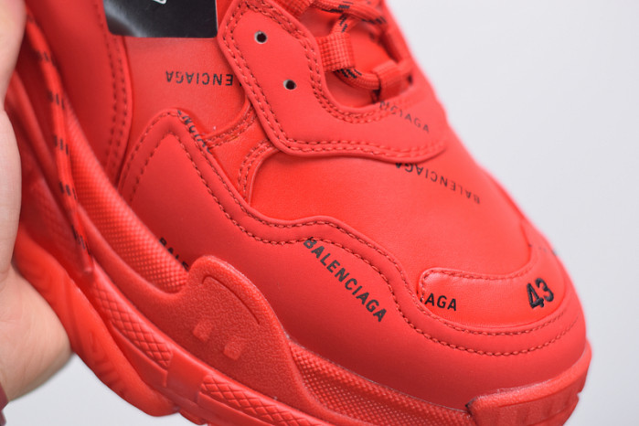 BL TRIPLE S TRAINERS