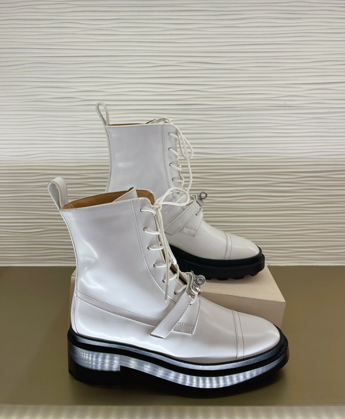 H**mes boots