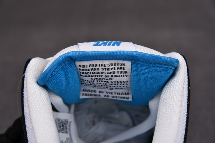 Nike SB Dunk Low "Laser Blue" BQ6817-101