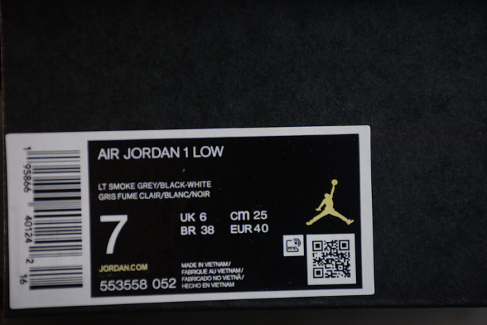 Air Jordan 1 Low Shadow Toe 553558-052
