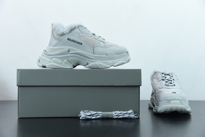 BL TRIPLE S TRAINERS