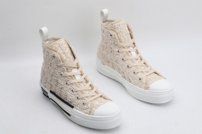 DR B23 OBLIQUE HIGH TOP SNEAKER