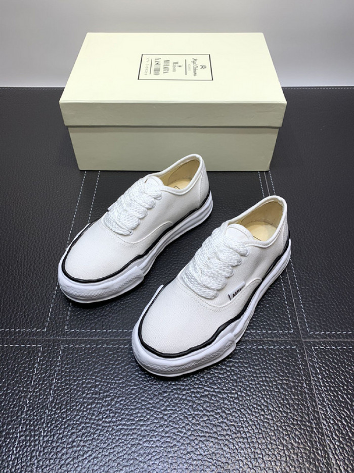 Ma*s*n mihara yasuhiro sneaker mmy-3