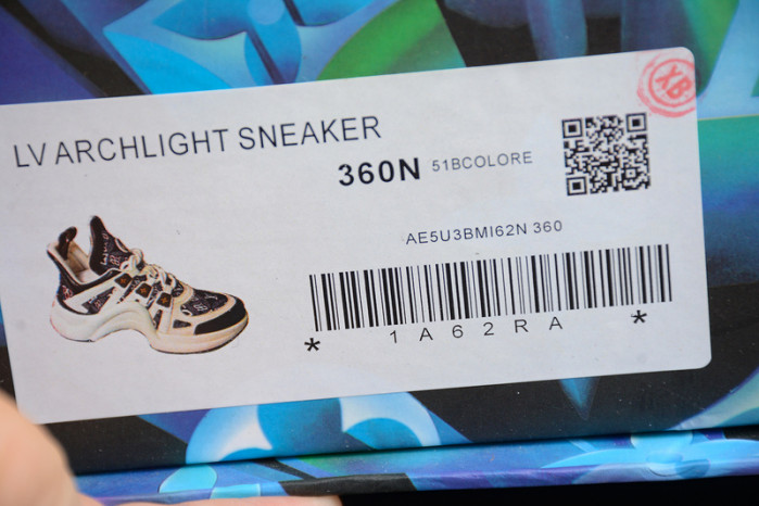 LVT SNEAKERS LVA-005