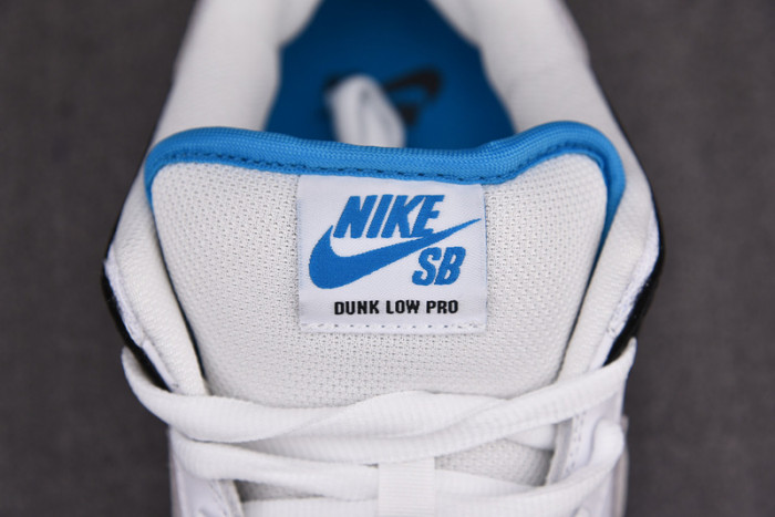 Nike SB Dunk Low "Laser Blue" BQ6817-101