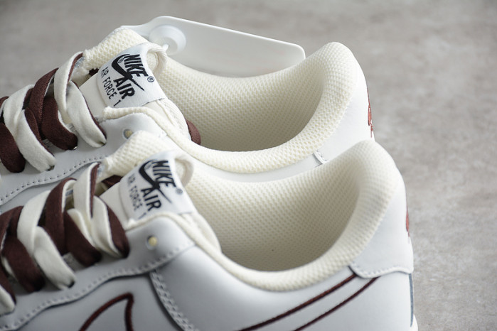NIKE Air Force 1 CL6326-138