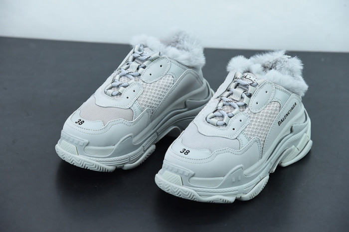 BL TRIPLE S TRAINERS