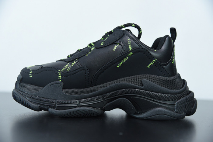 BL TRIPLE S TRAINERS