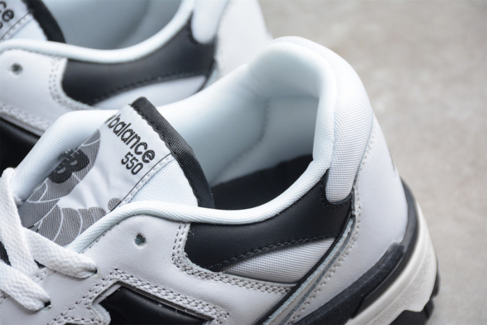 NEW BALANCE 550 WHITE BLACK BB550HA1