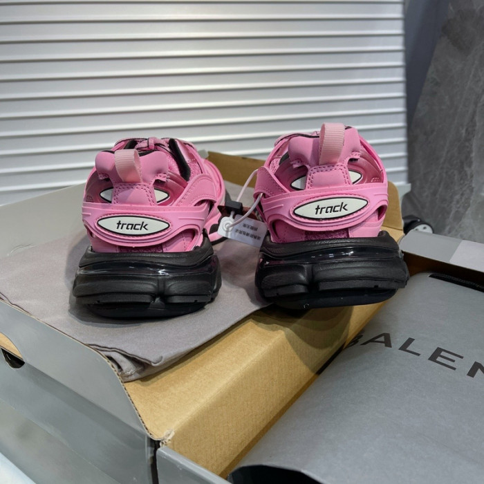 BL Track Sneaker R51