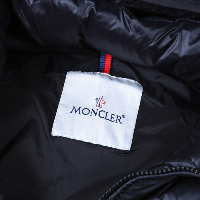 Moncler