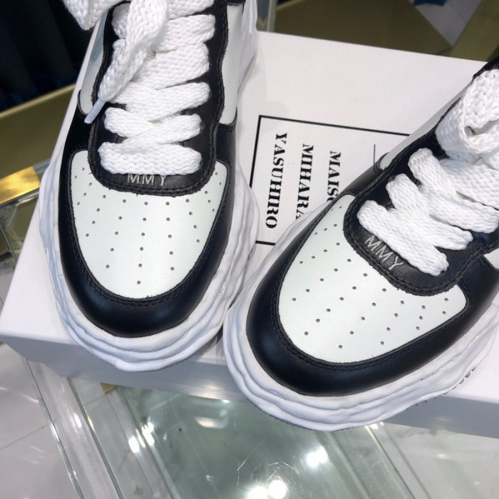 M*aison Mihara Yasuhiro sneaker mmy-43