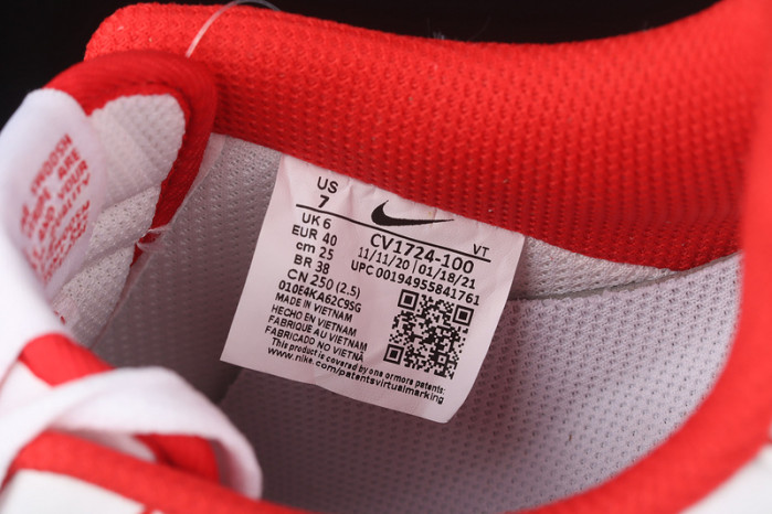 Nike Air Force 1 Low 