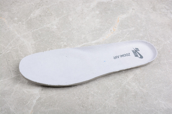 Nike SB Dunk Low Pro PRM 854866-016