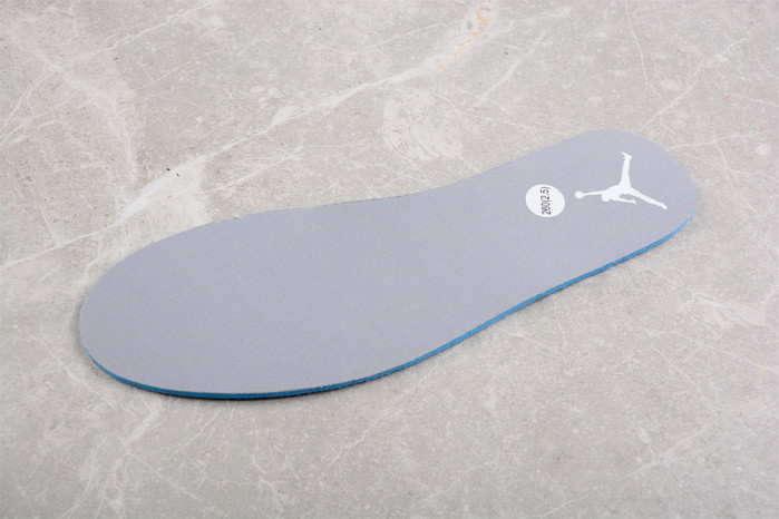 AIR JORDAN 1 LOW “VINTAGE GREY” 553558-053