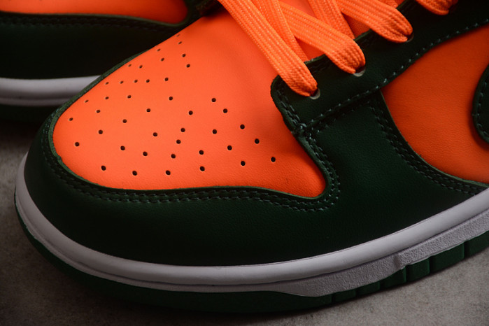 NIKE DUNK LOW “MIAMI HURRICANES” DD1391-300