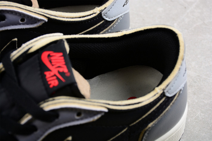 Air Jordan 1 Low "Dark Smoke Grev" DV0982-006-3